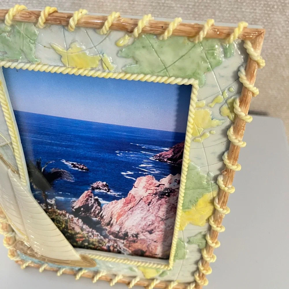 Vintage Sail Around The World Resin World Map Boat‎ 5X7 Picture  Frame